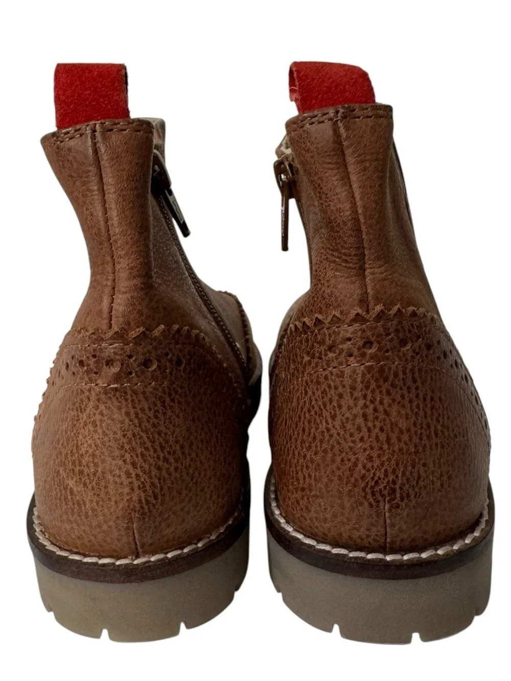Mini Boden Kids Wingtip Chelsea Boots EU 31 Brown Leather Brogue Lug Sole